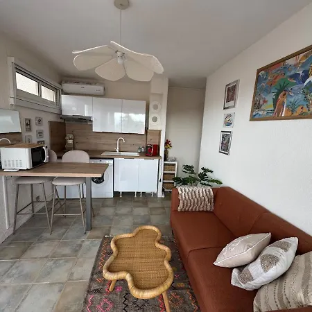 Modern - 2 People Appartement *